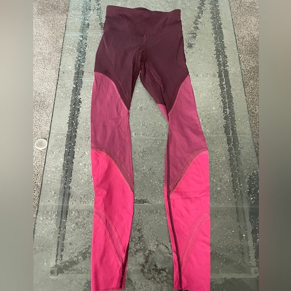 Lululemon Athletica Burgundy Pink Color Block High Waisted Leggings Size 2 - Picture 1 of 4